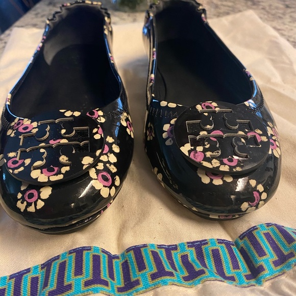 Authentic Tory Burch Flats - Picture 7 of 8